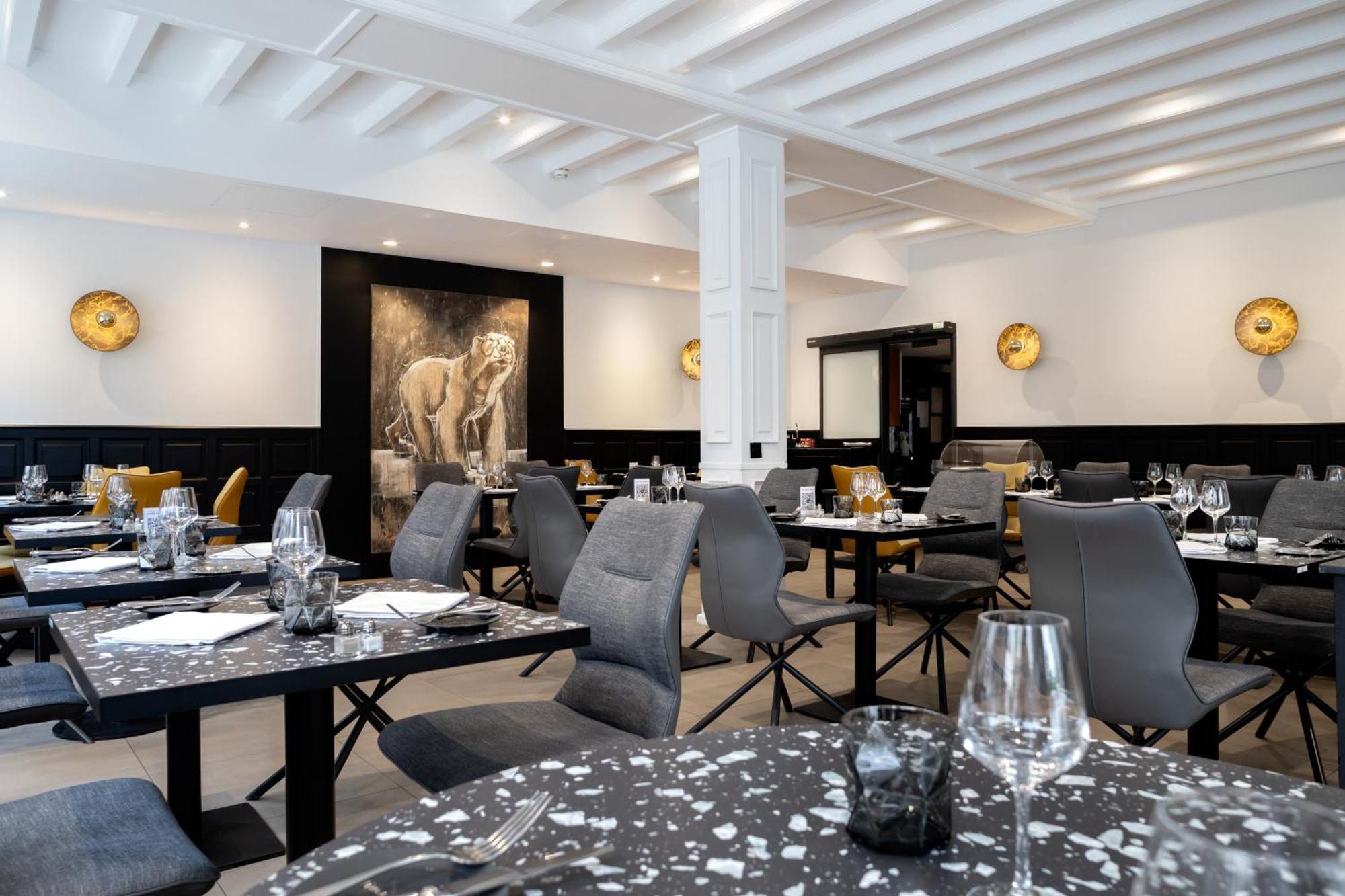 Hotel Logis Darcy Centre Dijon
